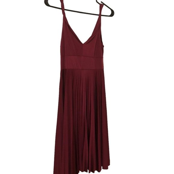 NWOT Pleated Skirt Dress - Picture 2 of 5